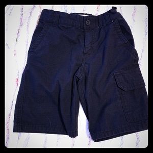 Boys Black Levi’s Cargo Shorts size 6